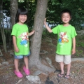 Ethan and Sarah pose in York Beach Maine